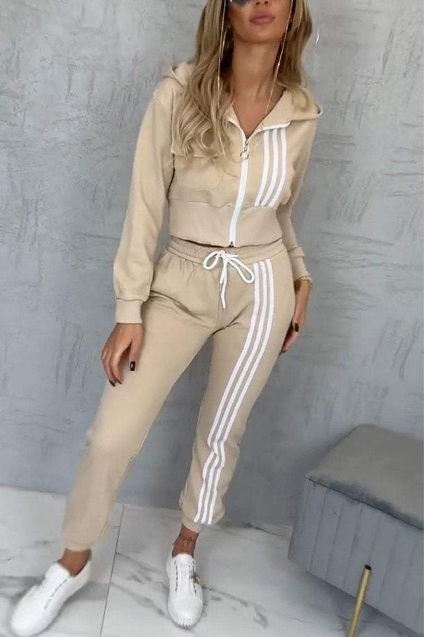 Women's Casual Hooded Long-sleeved Two-piece Suit