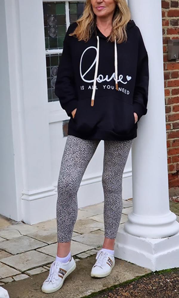 Alphabet versatile hooded sweatshirt